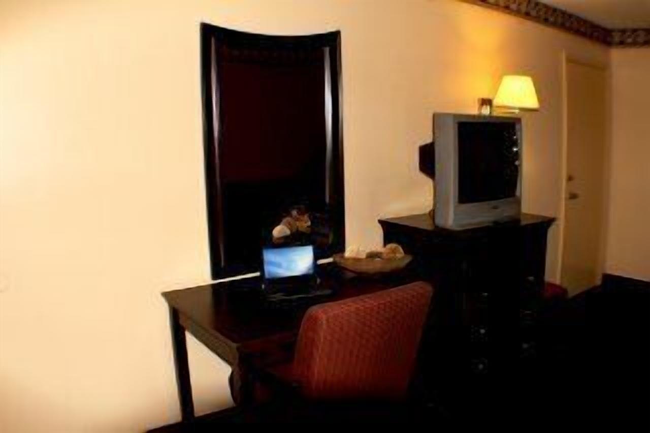 Value Inn & Suites - Harlingen Zewnętrze zdjęcie